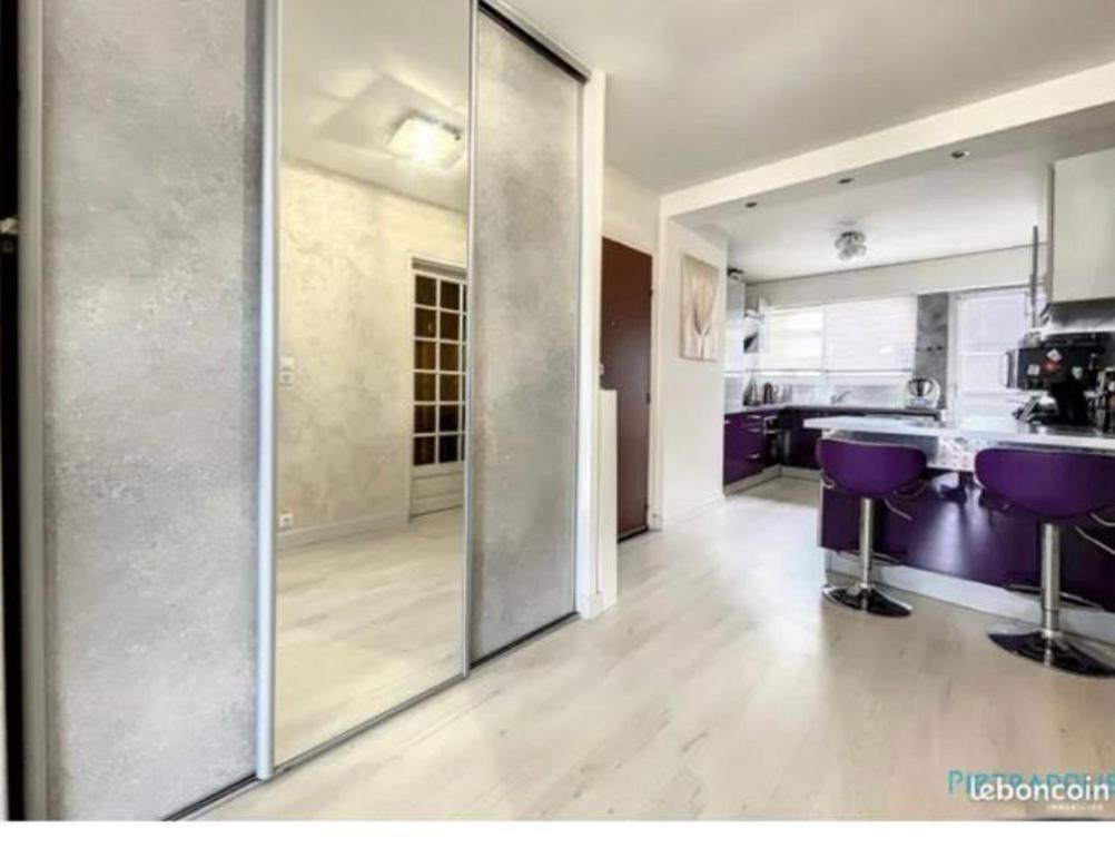 Bel Appartement Lumineux De 100M2 6 Places 3 Chambres Au 3E Etage Avec Ascenseur -A 5Mn A Pied Du Parc Des Expositions Congres De Dijon Et Eng Et 10Mn Du Centre Ville Place Parking Devant L'Immeuble 外观 照片